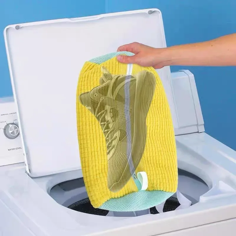 洗濯機用シューズバッグ。スニーカーや靴の洗濯時に使用できる、 - Sneaker Cleaner のレビューと価格