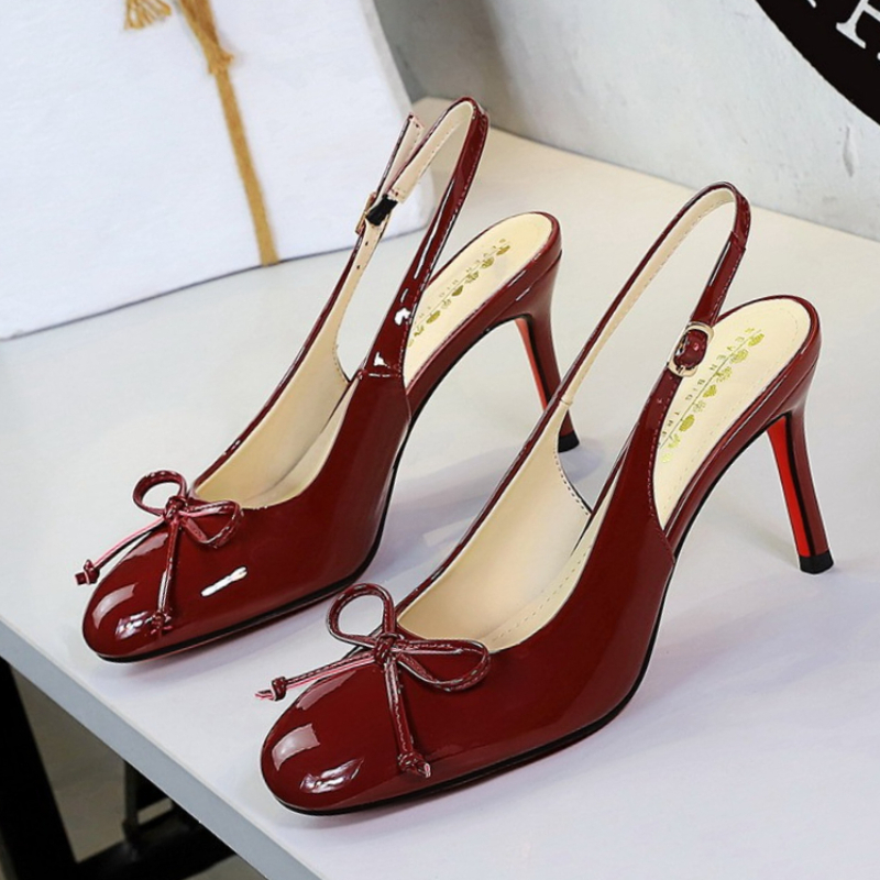 2026年夏セクシーハイヒールレディースサンダル クラシック - Shoe Tree のレビューと価格